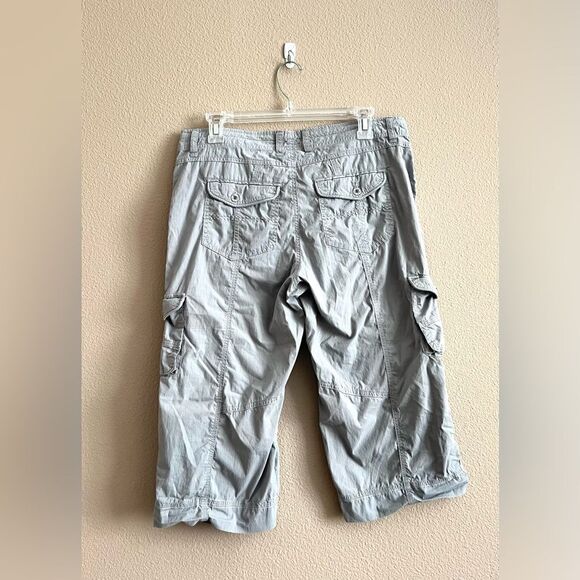 Kuhl Hiking Capri Cargo Pants in Gray - Picture 4 of 8